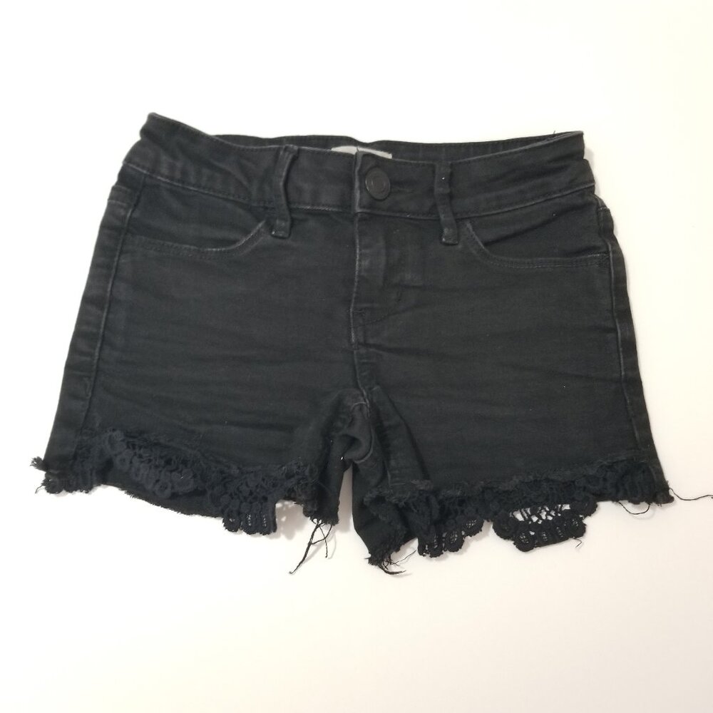So Embroidered detail Black denim shorts size 8 (F22)